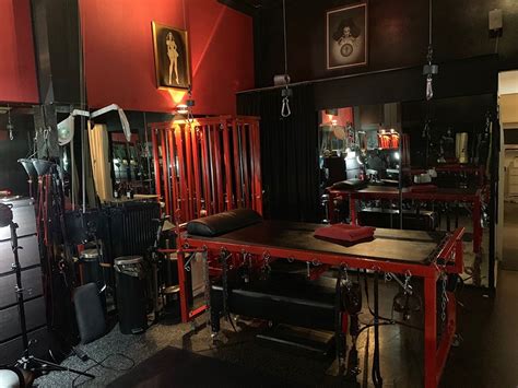 bdsm studio köln|Das Studio von Madame P .